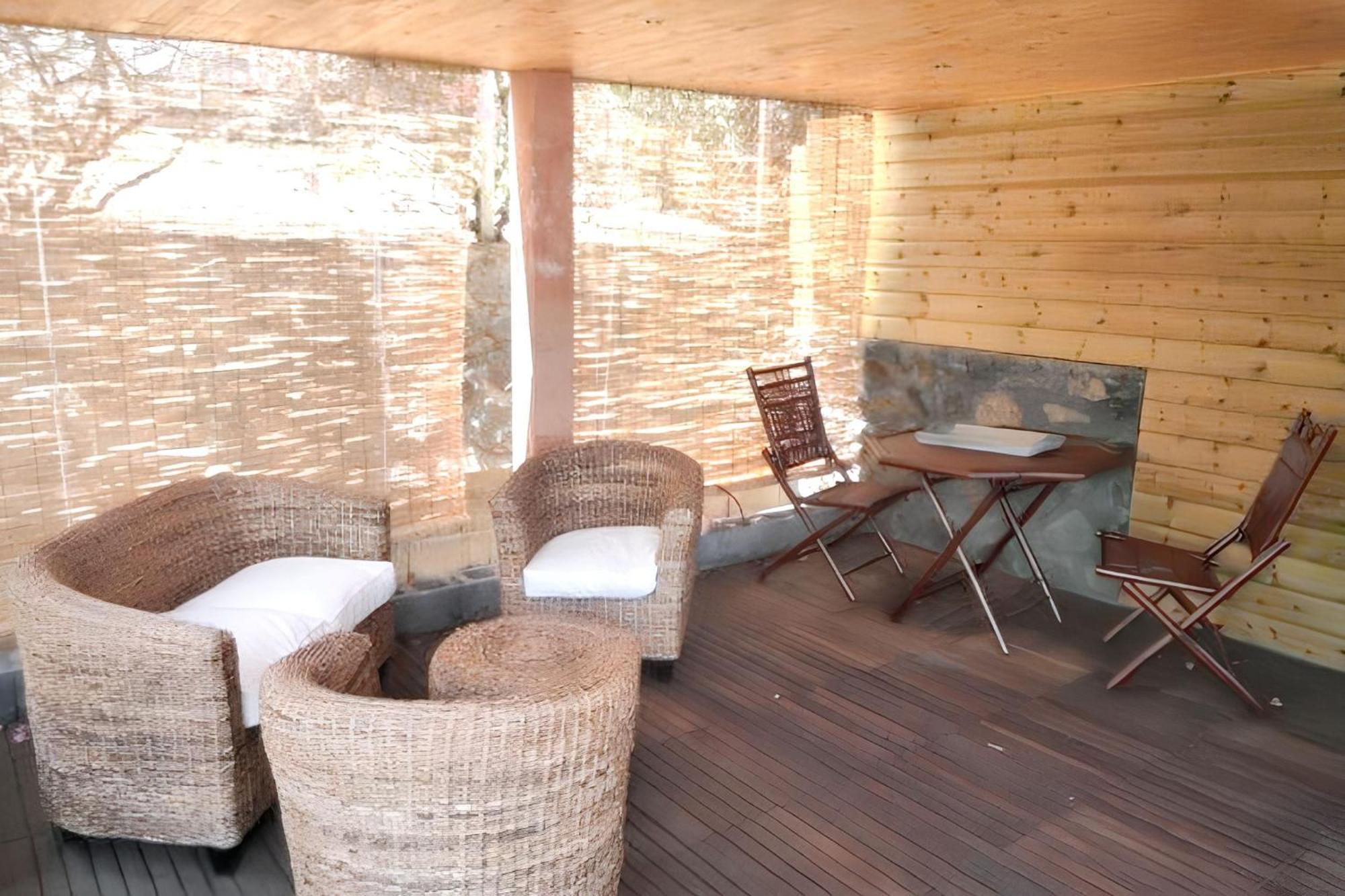 Bungalow d'une chambre avec vue sur la mer jardin clos et wifi a Saint Leu a 2 km de la plage Extérieur photo